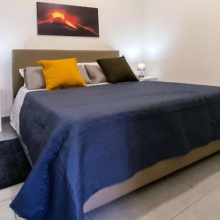 Miracle Apartment คาตาเนีย ภายนอก รูปภาพ