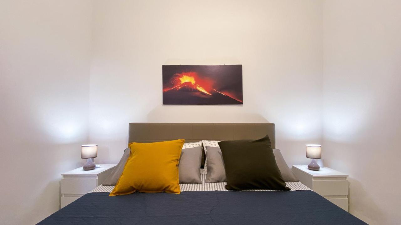 Miracle Apartment คาตาเนีย ภายนอก รูปภาพ